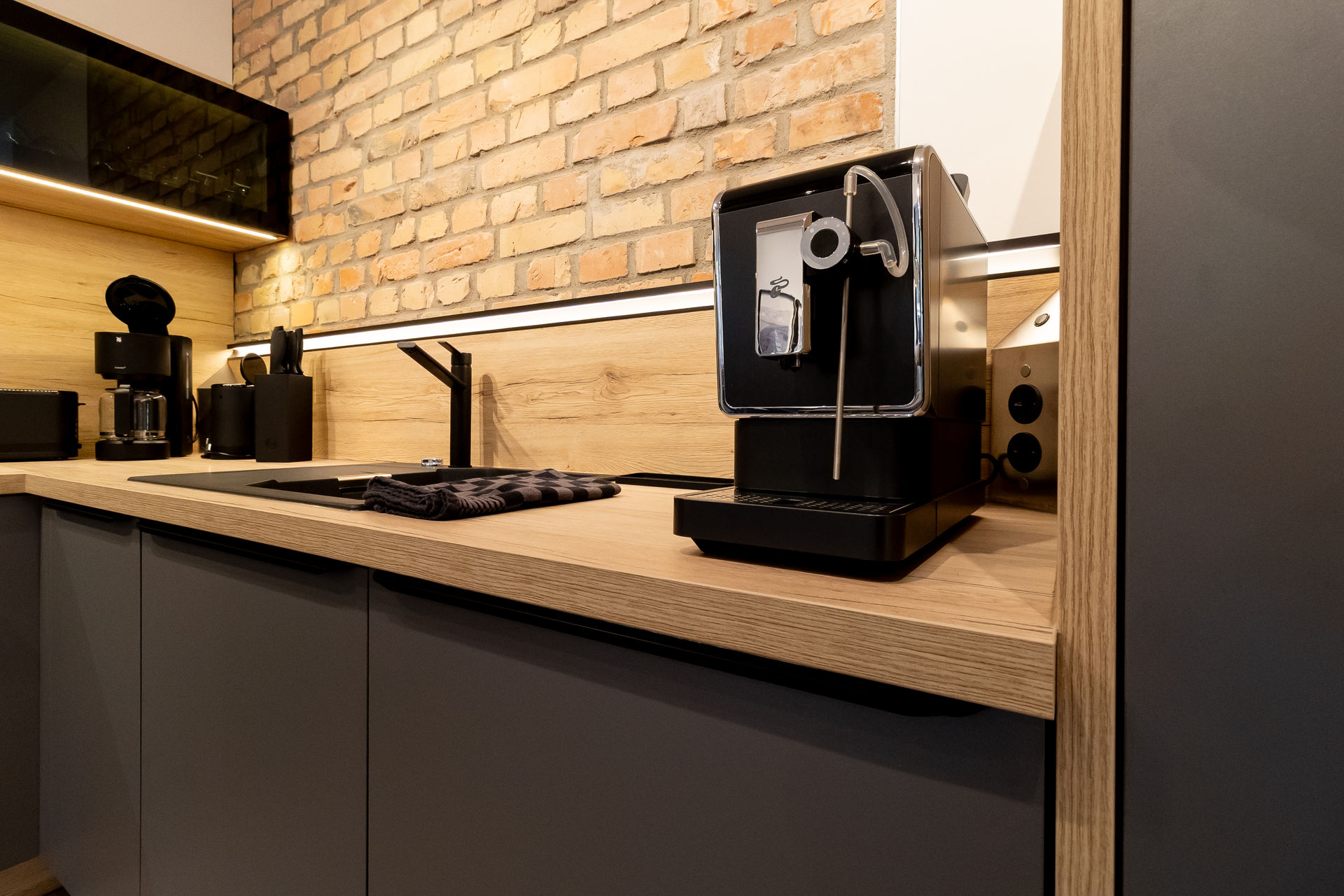 Küche & Esszimmer Überblick